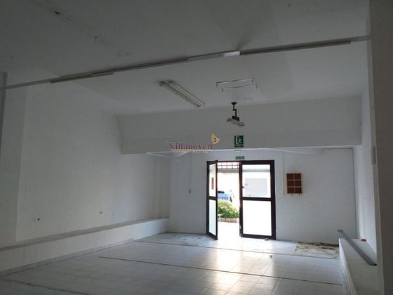 Foto 2 de Alquiler de local en Alcabre - Navia - Comesaña de 200 m²
