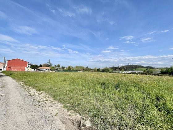 Foto 2 de Venta de terreno en Santa Cruz de Bezana de 863 m²