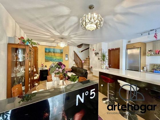 Foto 1 de Casa en venda a Miengo de 3 habitacions amb terrassa i garatge