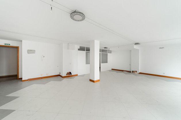Foto 2 de Oficina en alquiler en calle Río Ega de 112 m²
