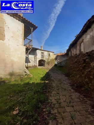 Foto 2 de Casa rural en venda a Carriazo de 5 habitacions amb garatge i jardí