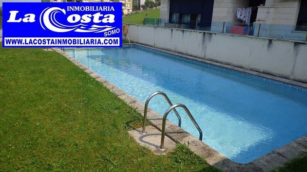 Foto 1 de Pis en venda a calle La Industria de 2 habitacions amb terrassa i piscina