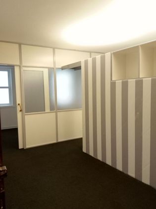Foto 2 de Alquiler de oficina en Ensanche de 39 m²