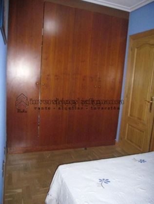 Foto 2 de Piso en venta en Villamayor de 3 habitaciones con garaje y calefacción