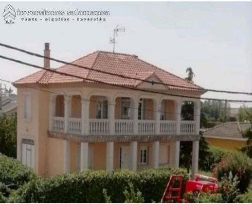 Foto 1 de Xalet en venda a Calvarrasa de Abajo de 5 habitacions amb terrassa i jardí