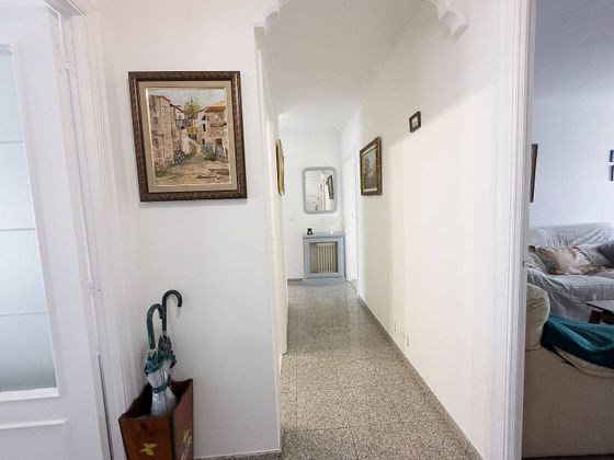 Foto 2 de Alquiler de piso en Recatelo - O Carme de 3 habitaciones con garaje y muebles