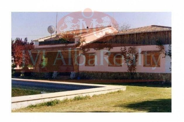 Foto 1 de Venta de chalet en Pedro Lamata - San Pedro Mortero de 5 habitaciones con terraza y piscina