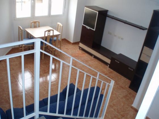 Foto 1 de Casa en venda a Casas de Juan Núñez de 4 habitacions amb balcó i calefacció