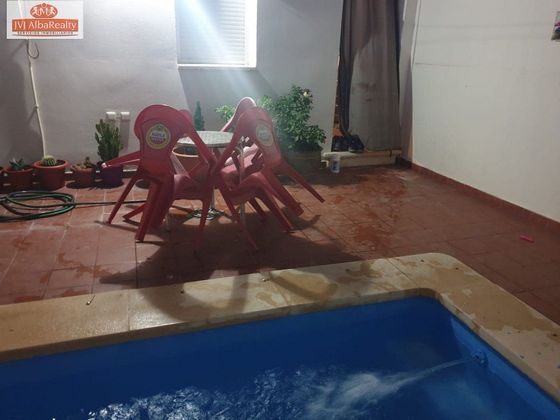 Foto 1 de Casa en venta en Villalgordo del Júcar de 2 habitaciones con piscina y aire acondicionado