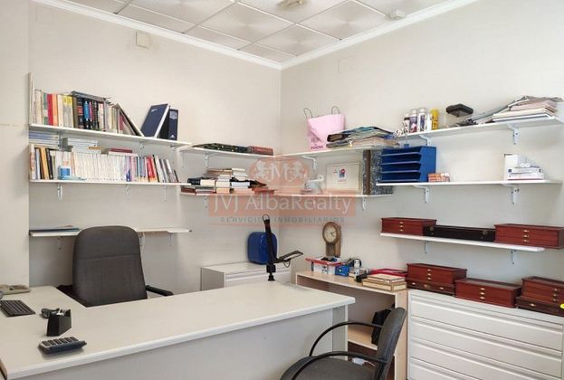 Foto 2 de Alquiler de oficina en El Pilar de 40 m²