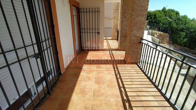 Foto 2 de Xalet en venda a Robledo de 4 habitacions amb terrassa i balcó