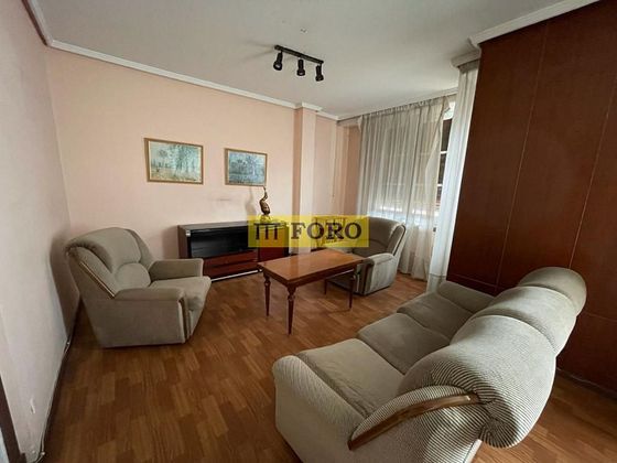Foto 2 de Pis en venda a Miranda de Ebro de 4 habitacions amb calefacció i ascensor