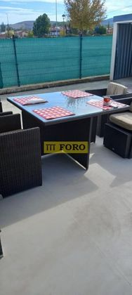 Foto 2 de Xalet en venda a Miranda de Ebro de 4 habitacions amb terrassa i piscina