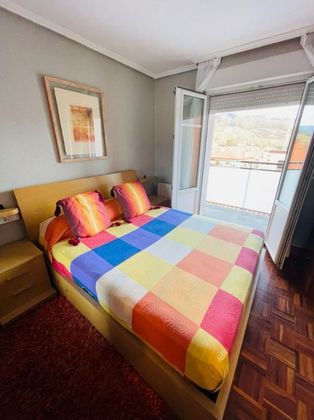 Foto 2 de Piso en venta en Larrabetzu de 2 habitaciones con balcón y calefacción