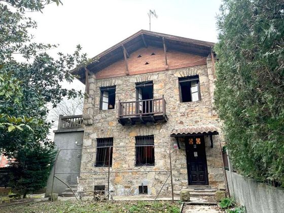 Foto 1 de Casa en venda a Galdakao de 4 habitacions amb terrassa i balcó