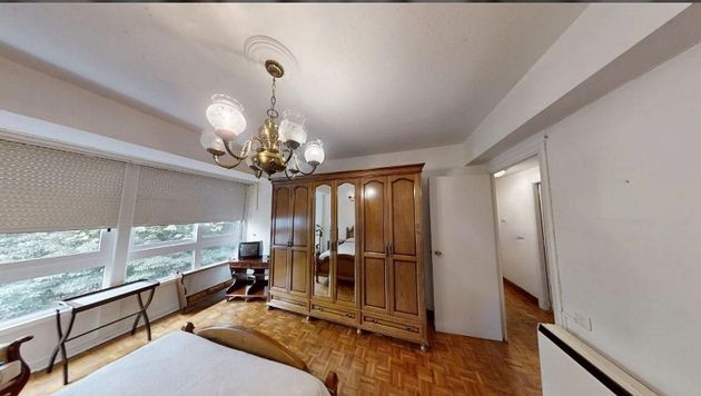 Foto 1 de Pis en venda a Ciudad Vieja de 4 habitacions amb calefacció i ascensor