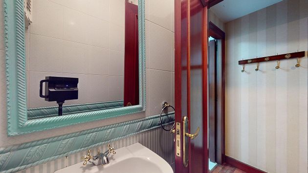 Foto 2 de Piso en venta en Indautxu de 3 habitaciones con calefacción y ascensor