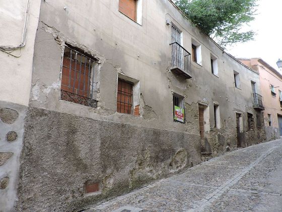 Foto 1 de Venta de casa adosada en calle Bajada de San Sebastián de 4 habitaciones con garaje