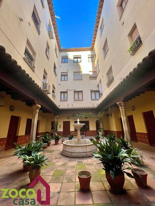 Foto 2 de Pis en venda a Casco Histórico de 3 habitacions amb garatge i balcó