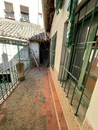 Foto 2 de Casa en venda a calle Ciudad de 10 habitacions amb terrassa i balcó