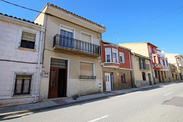 Foto 1 de Casa en venda a Murillo el Fruto de 4 habitacions amb balcó i calefacció