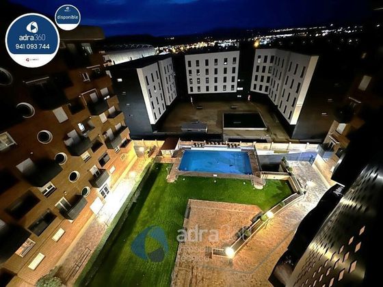 Foto 1 de Venta de piso en Universidad - Los Lirios de 3 habitaciones con terraza y piscina