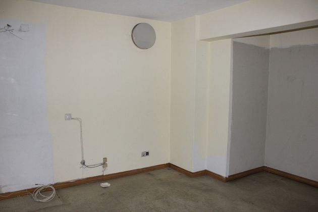 Foto 2 de Oficina en alquiler en Ensanche - Sar de 40 m²