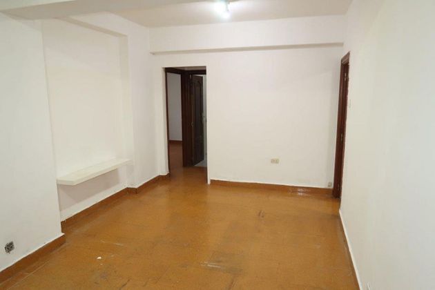 Foto 2 de Piso en venta en Agra del Orzán - Ventorrillo - Vioño de 3 habitaciones con ascensor