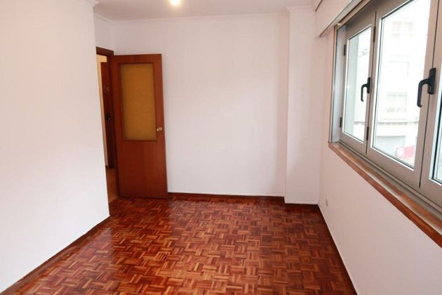 Foto 1 de Pis en venda a Monte Alto - Zalaeta - Atocha de 2 habitacions i 63 m²