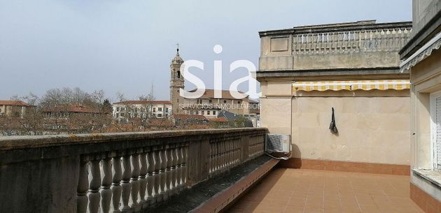 Foto 1 de Ático en venta en Centro - Vitoria-Gasteiz de 5 habitaciones con terraza y garaje