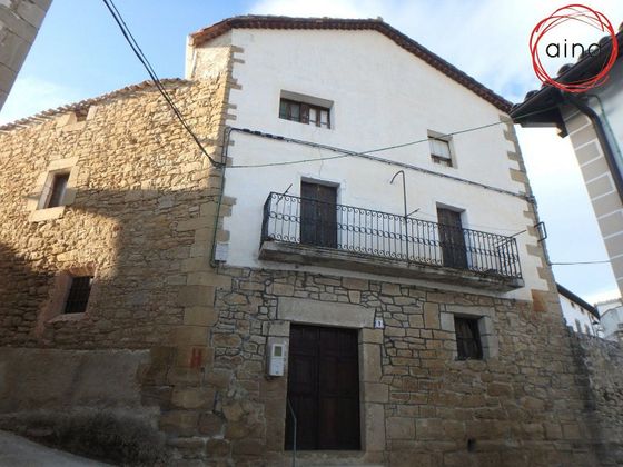 Foto 1 de Casa rural en venda a Guesálaz de 6 habitacions amb balcó