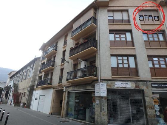 Foto 1 de Piso en venta en Altsasu/Alsasua de 3 habitaciones con terraza y balcón