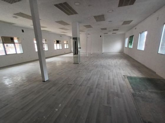 Foto 2 de Alquiler de local en Palomarejos de 295 m²