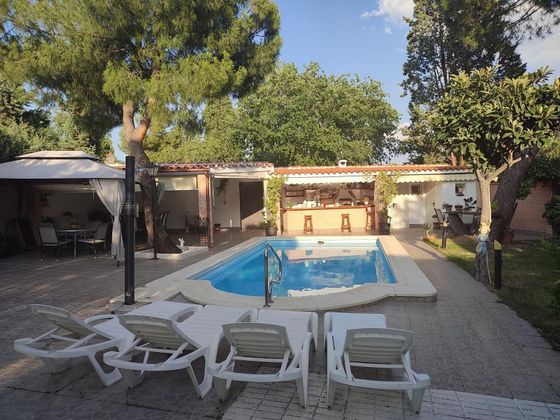 Foto 1 de Xalet en venda a Olías del Rey de 4 habitacions amb piscina i garatge