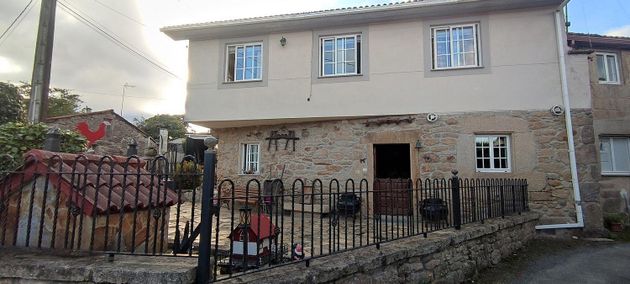Foto 1 de Casa rural en venda a Aranga de 3 habitacions amb garatge i jardí