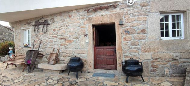 Foto 2 de Casa rural en venda a Aranga de 3 habitacions amb garatge i jardí