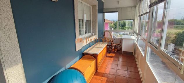 Foto 2 de Xalet en venda a A Gándara de 5 habitacions amb piscina i garatge