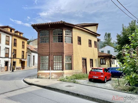 Foto 1 de Casa en venda a calle Lugar Las Caldas de 21 habitacions amb jardí
