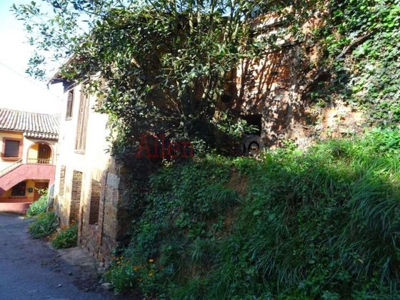 Foto 2 de Xalet en venda a Parroquias de Oviedo de 2 habitacions amb jardí