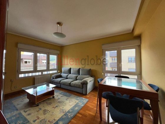 Foto 2 de Pis en venda a La Ería - Masip de 3 habitacions amb terrassa i calefacció