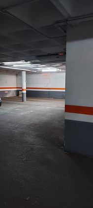 Foto 2 de Garaje en venta en Universidad de 16 m²