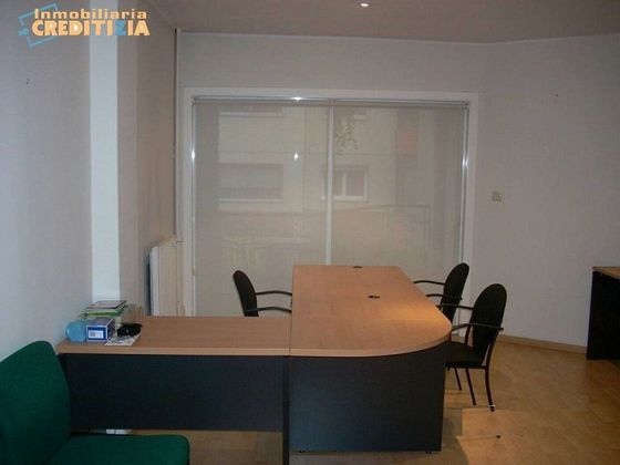 Foto 2 de Venta de oficina en Salgueira - O Castaño con terraza y calefacción