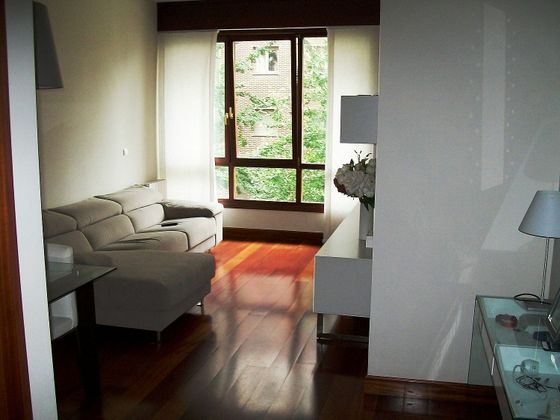 Foto 2 de Pis en venda a Iralabarri de 3 habitacions amb garatge i calefacció