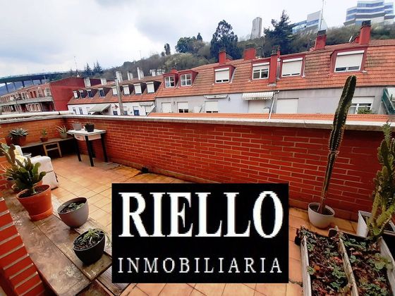 Foto 1 de Piso en venta en La Peña de 2 habitaciones con terraza y balcón