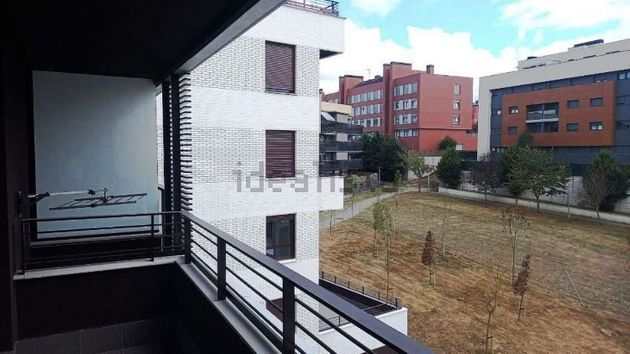Foto 2 de Pis en venda a Urduliz de 2 habitacions amb terrassa i garatge