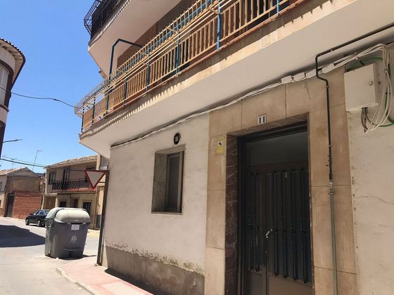 Foto 2 de Pis en venda a calle San Isidro de 3 habitacions amb terrassa i balcó
