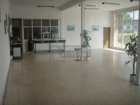 Foto 2 de Local en venda a Quintanar de la Orden de 1034 m²