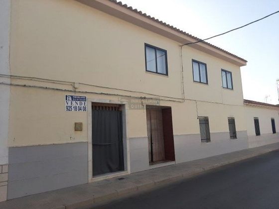 Foto 1 de Pis en venda a Quintanar de la Orden de 3 habitacions amb terrassa