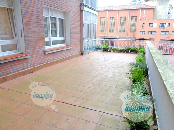 Foto 2 de Piso en alquiler en Basurtu de 3 habitaciones con terraza y muebles