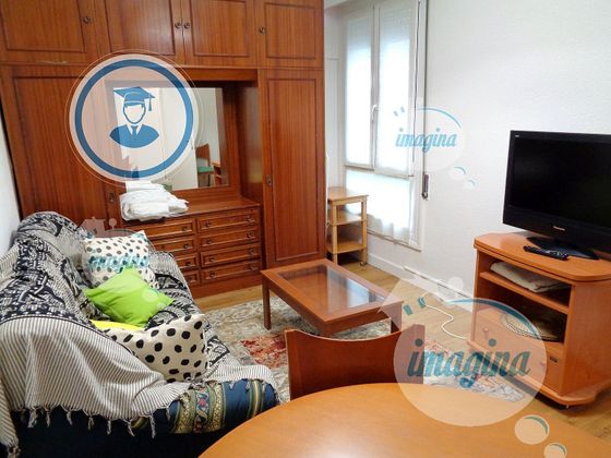 Foto 2 de Piso en alquiler en Indautxu de 3 habitaciones con muebles y calefacción